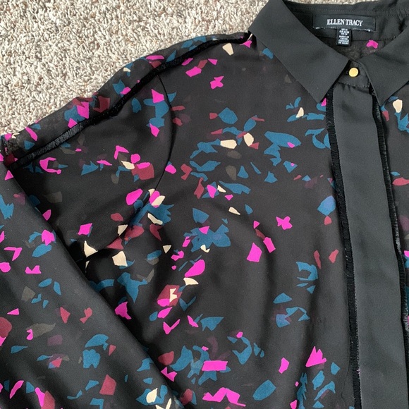 Ellen Tracy Blouse - Picture 4 of 11